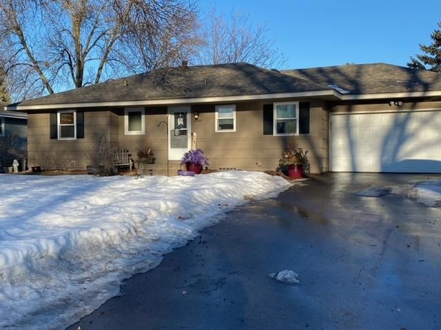6088 Yukon Ave N, New Hope, MN 55428