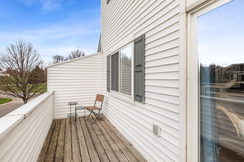 6858 Meadow Grass Ln S, Cottage Grove, MN 55016