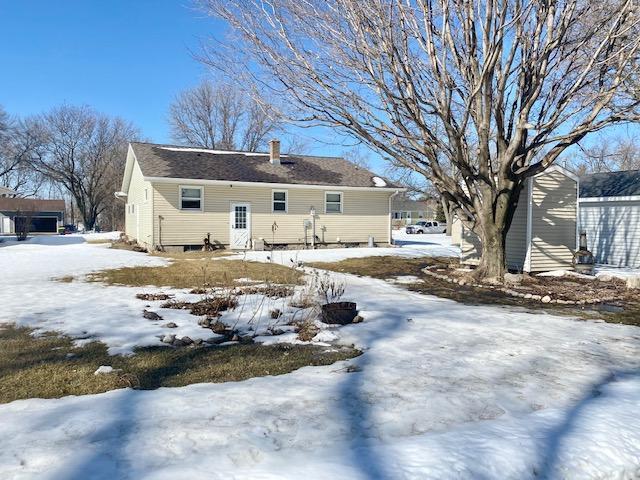 305 Oak St, Lucan, MN 56255