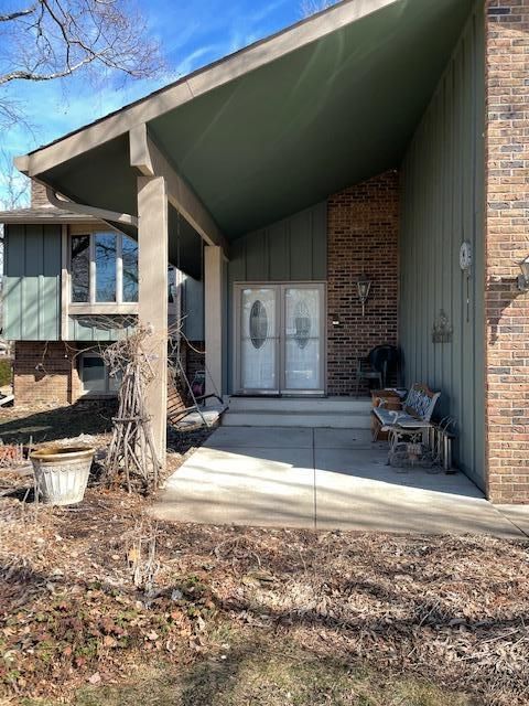 9806 Squire Ln, Eden Prairie, MN 55347