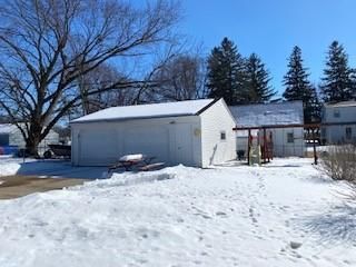 1305 9th Ave NW, Austin, MN 55912