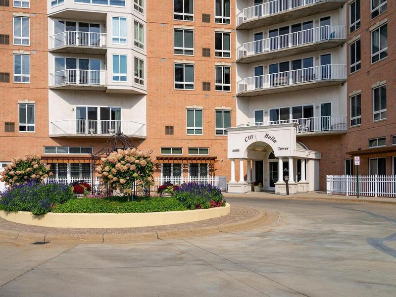 6600 Lyndale Ave S #203, Richfield, MN 55423