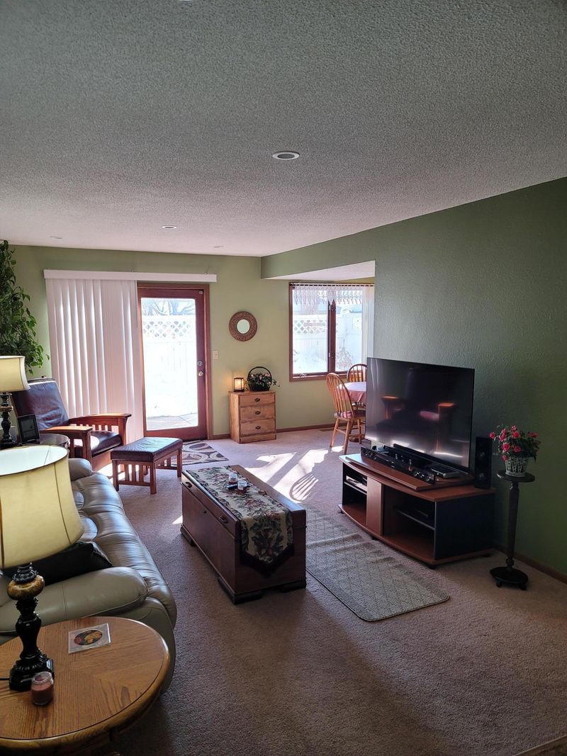 1005 124th Cir NW, Coon Rapids, MN 55448