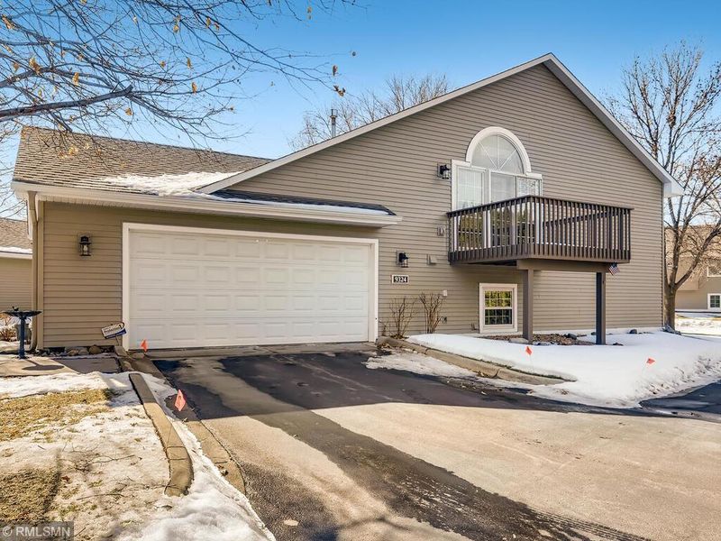 9324 Prestwick Ln N, Brooklyn Park, MN 55443