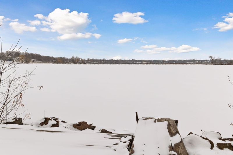 17311 Abel Ln, Minnetonka, MN 55391