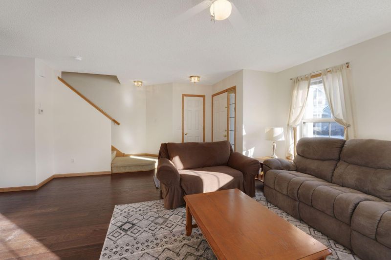 4881 Bulrush Blvd, Shakopee, MN 55379
