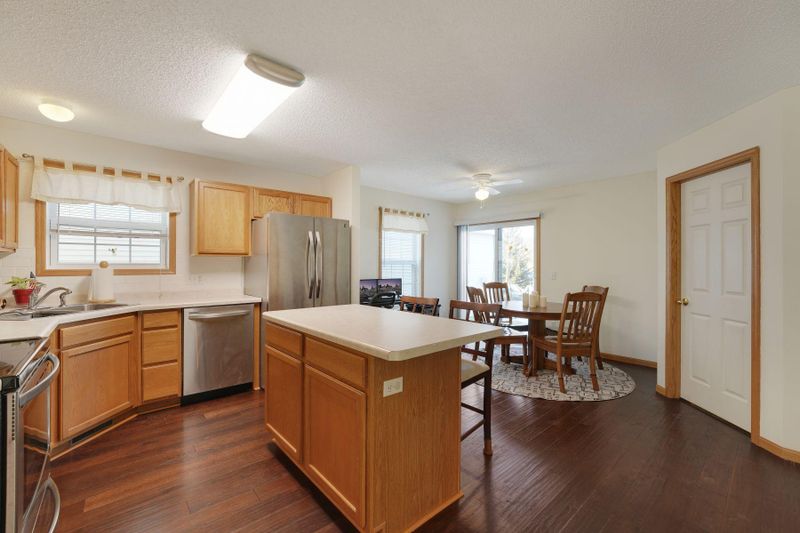 4881 Bulrush Blvd, Shakopee, MN 55379