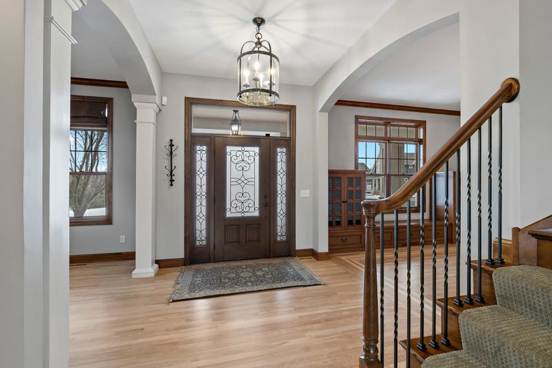 15716 Duck Pond Way, Apple Valley, MN 55124