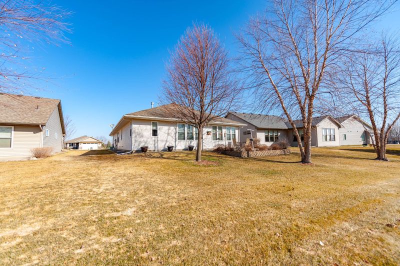 1219 Cypress Dr W, Annandale, MN 55302