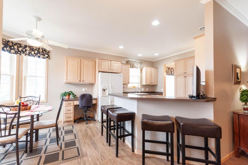 1219 Cypress Dr W, Annandale, MN 55302