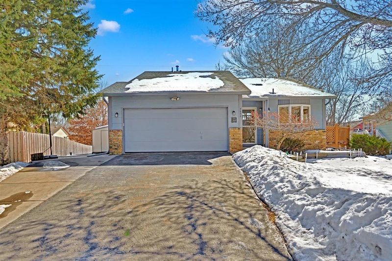 5652 Deer Trl S, Shoreview, MN 55126