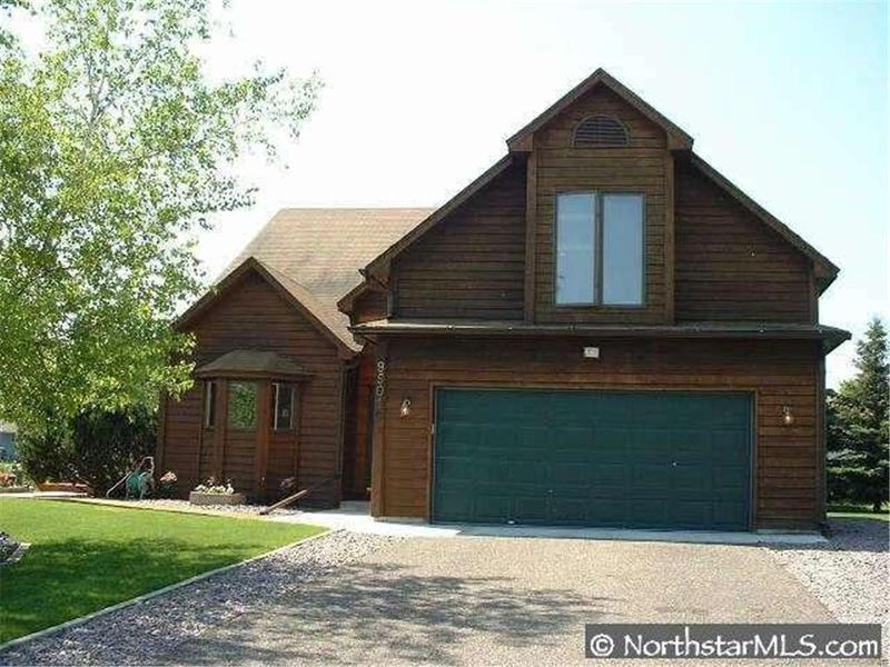 9501 Thomas Ave N, Brooklyn Park, MN 55444