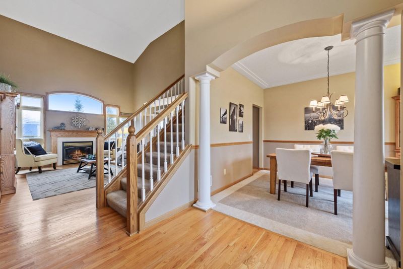 9379 Kirkwood Way N, Maple Grove, MN 55369