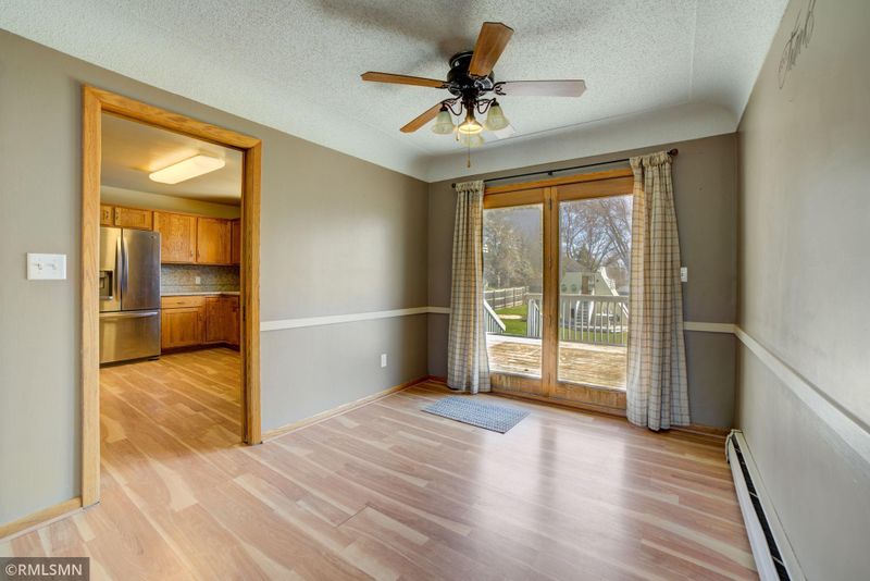 508 Valhalla Dr, Norwood Young America, MN 55397