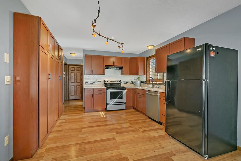 1216 8th Ave SE, Saint Cloud, MN 56304