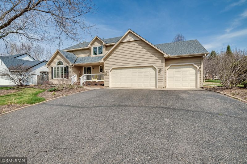 1760 Wood Duck Ln, Excelsior, MN 55331