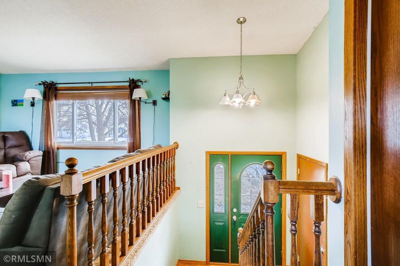 6075 Lower 161st St W, Rosemount, MN 55068