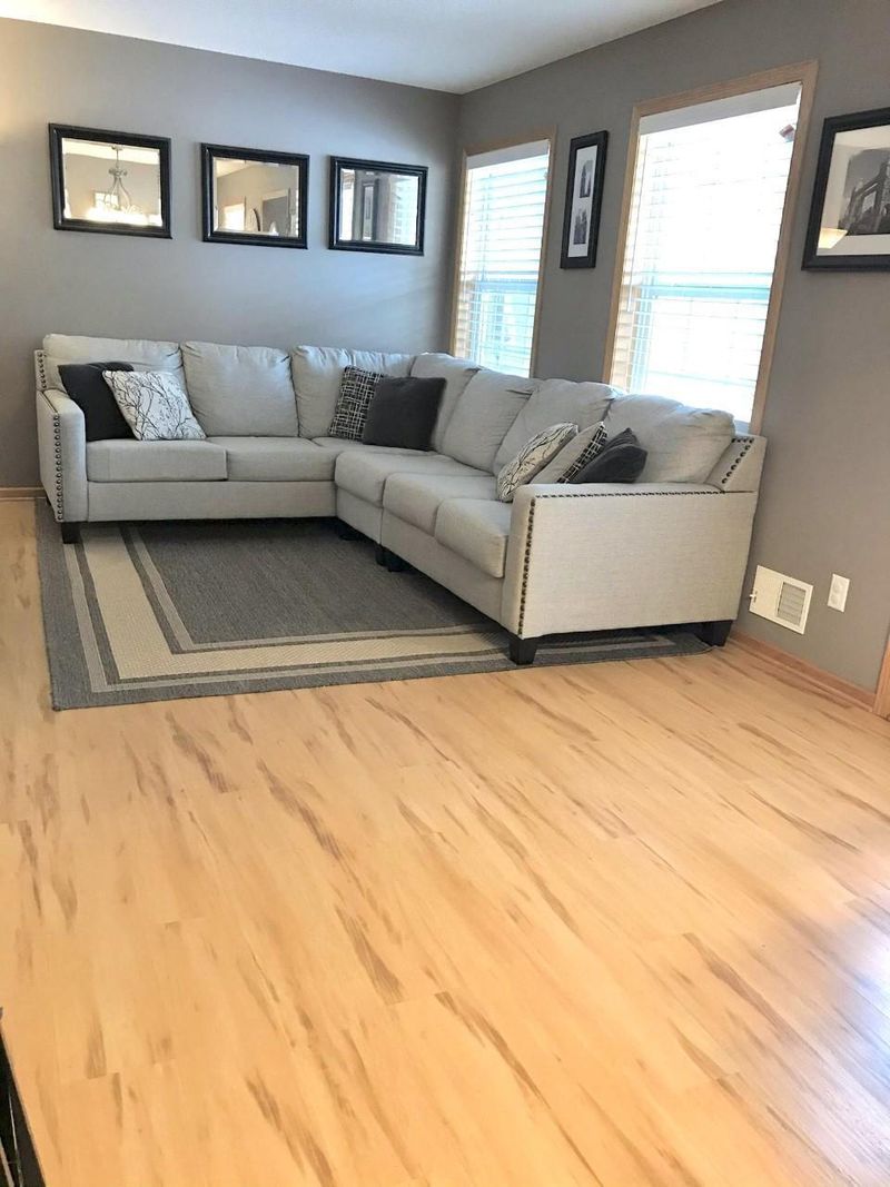 918 Fairfield Pl NW, Isanti, MN 55040