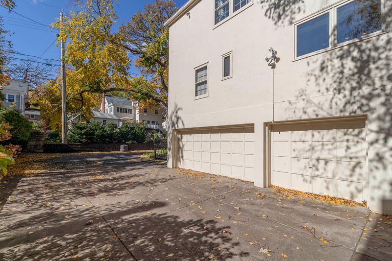 4848 Russell Ave S, Minneapolis, MN 55410