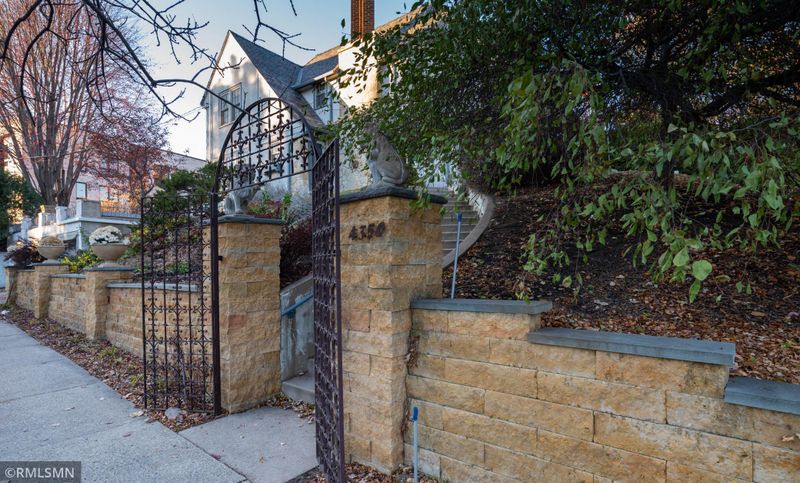 4350 Lake Harriet Pw W, Minneapolis, MN 55410