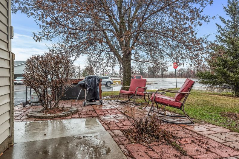6376 NE Kahler Dr NE, Albertville, MN 55301