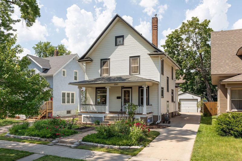 1287 Selby Ave, Saint Paul, MN 55104