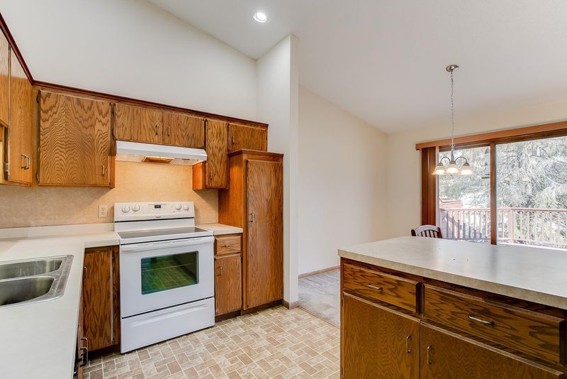 13311 Morgan Ave S, Burnsville, MN 55337