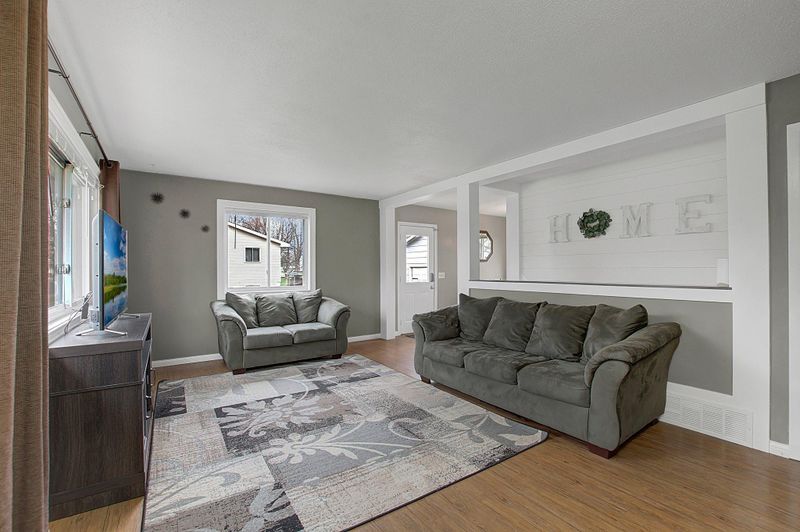 331 Ramey Rd, Maple Lake, MN 55358