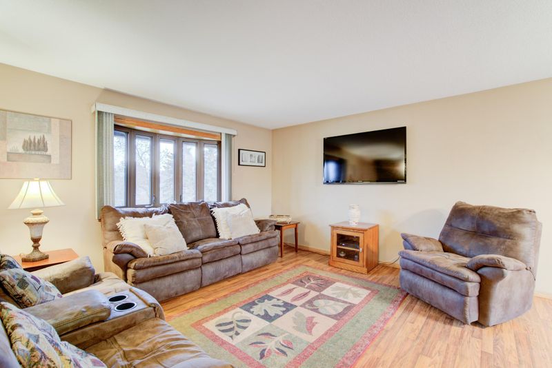 7106 Willow Rd, Maple Grove, MN 55369