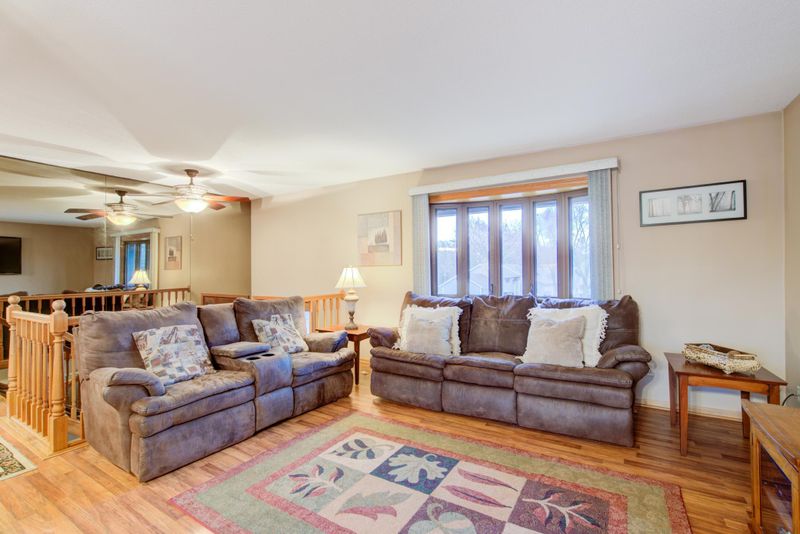 7106 Willow Rd, Maple Grove, MN 55369