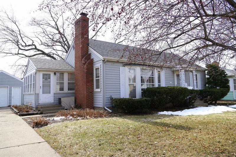 714 Parkview Ave, Saint Paul, MN 55117