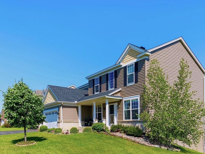 17582 72nd Ave N, Maple Grove, MN 55311