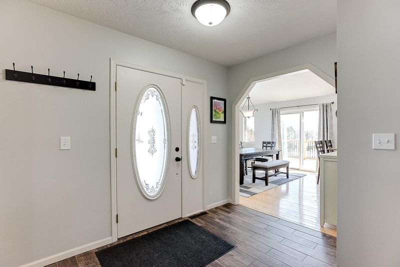 36836 Elk Ave, North Branch, MN 55056