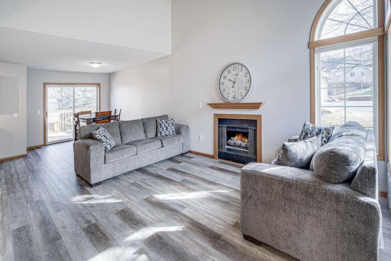 13105 Gable Ln #20, Apple Valley, MN 55124