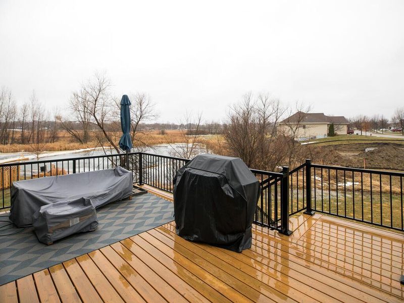 10747 49th Ct, Albertville, MN 55301