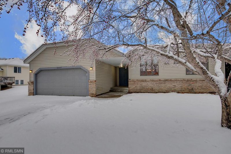 16147 Joplin Way, Lakeville, MN 55044