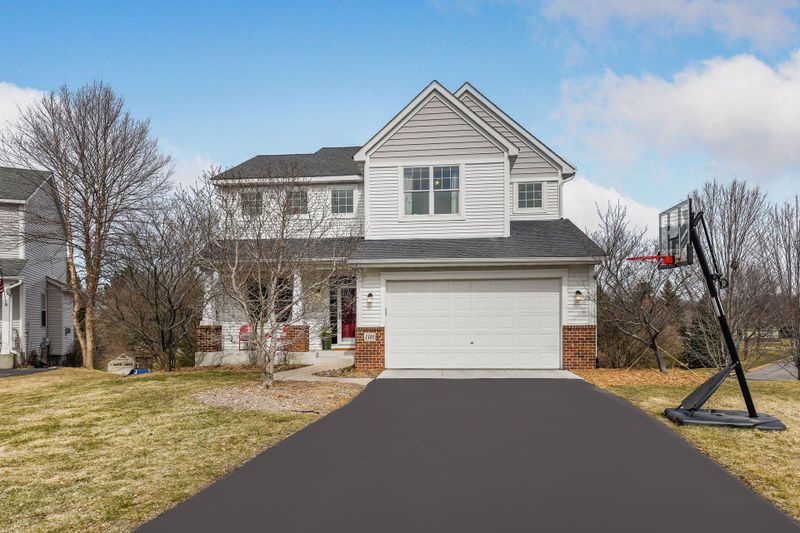 1101 Grove Cir, Victoria, MN 55386