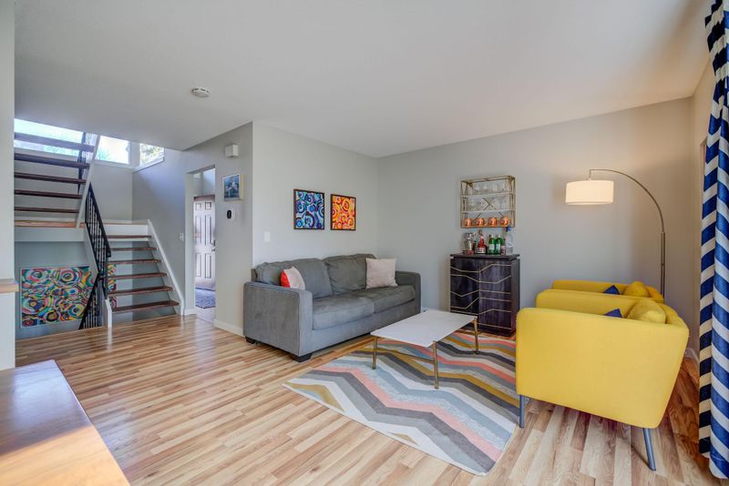 356 E 44th St, Minneapolis, MN 55409