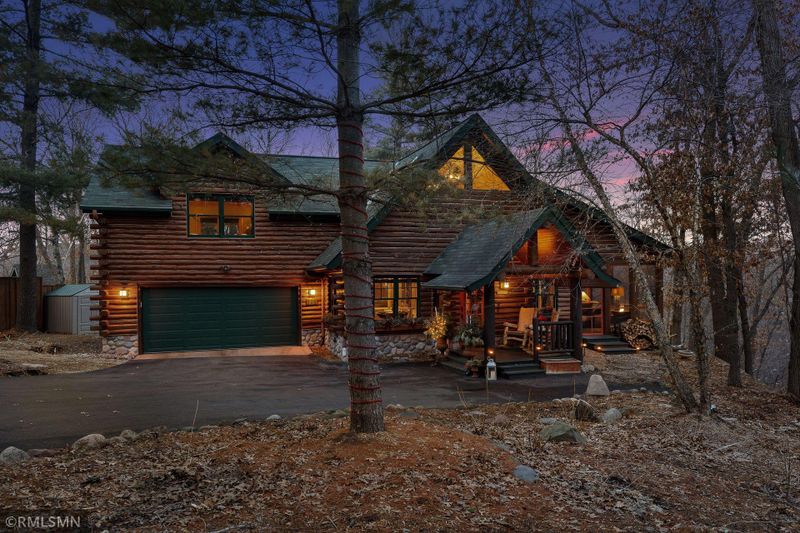 225 Hazel St W, Stillwater, MN 55082