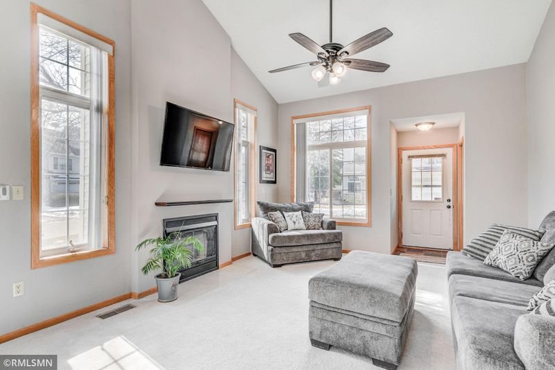 9271 Troon Ct #12, Woodbury, MN 55125