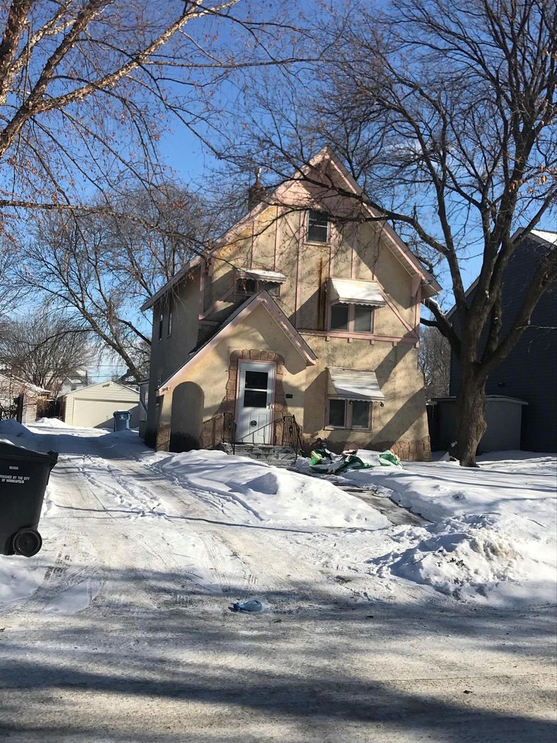 2315 Quincy St NE, Minneapolis, MN 55413