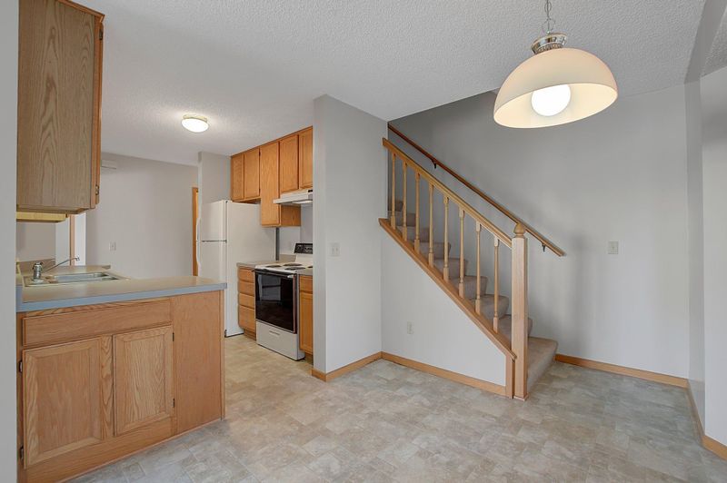 14345 Hickory Way, Apple Valley, MN 55124