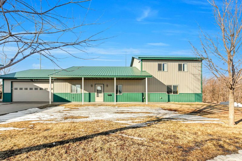 28252 290th St, Freeport, MN 56331