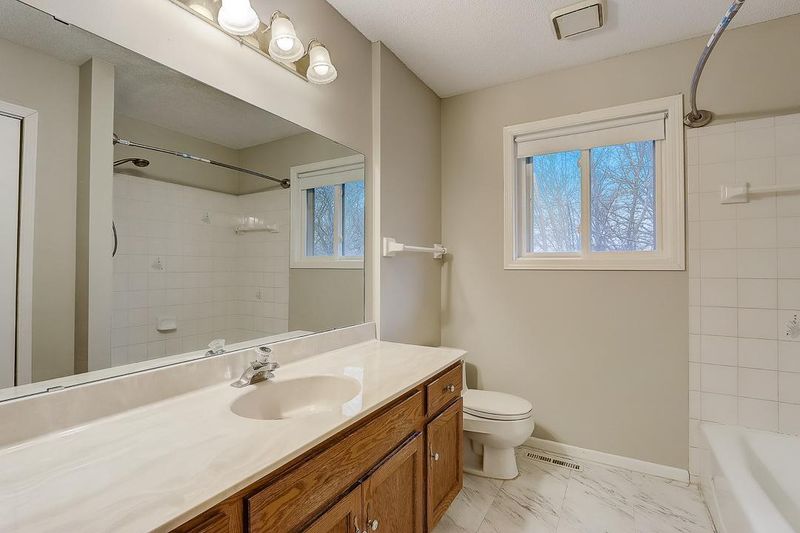 6845 Quantico Ln N, Maple Grove, MN 55311