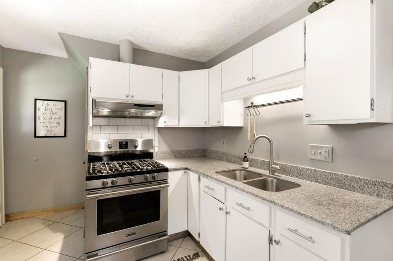 4030 7th St NE, Columbia Heights, MN 55421