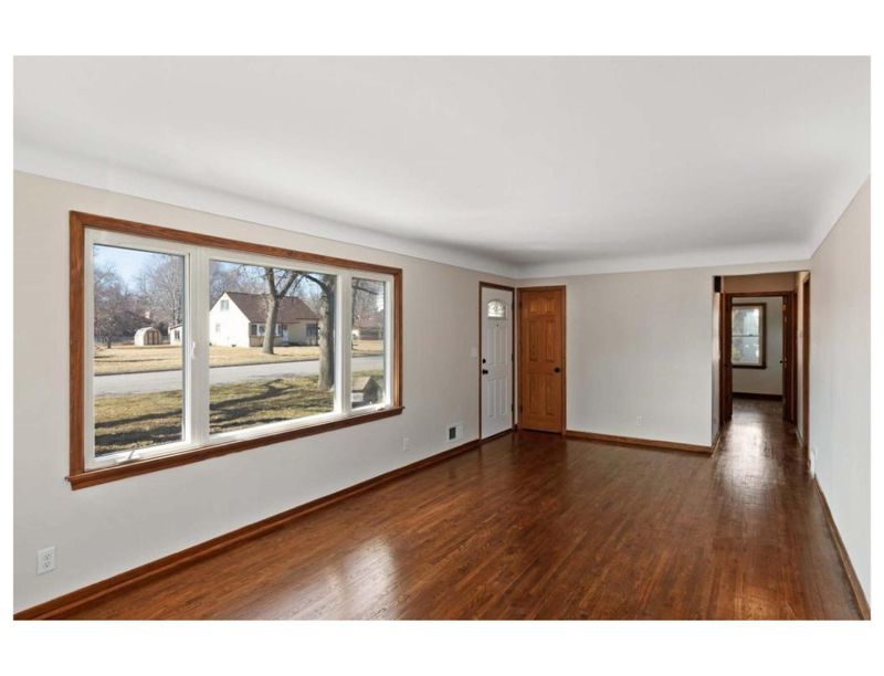 8435 Bloomington Ave, Bloomington, MN 55425