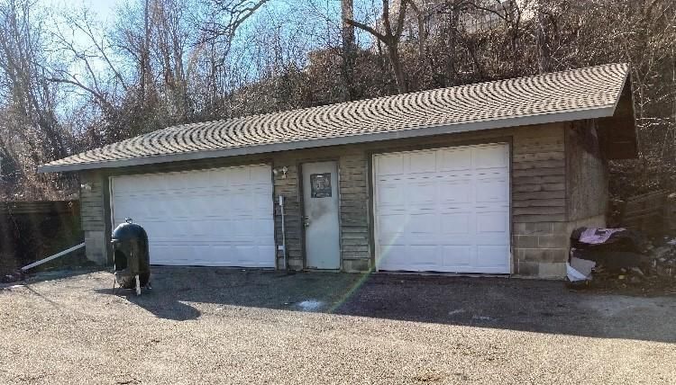 404 Willow St, Faribault, MN 55021