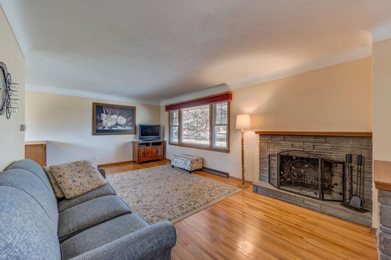 3564 Jerry St, White Bear Lake, MN 55110