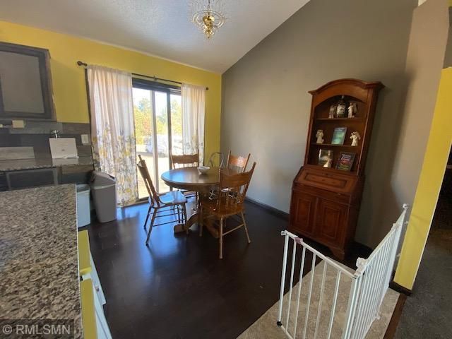 1537 277th Ln NW, Isanti, MN 55040