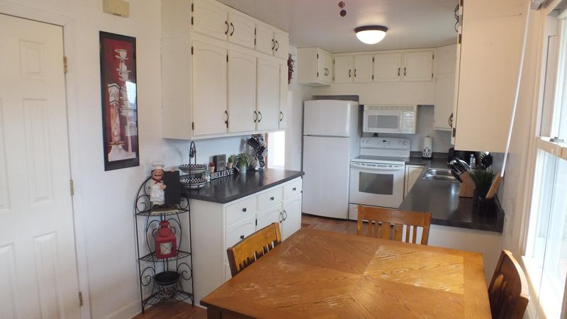 2311 Hoover St, Duluth, MN 55811